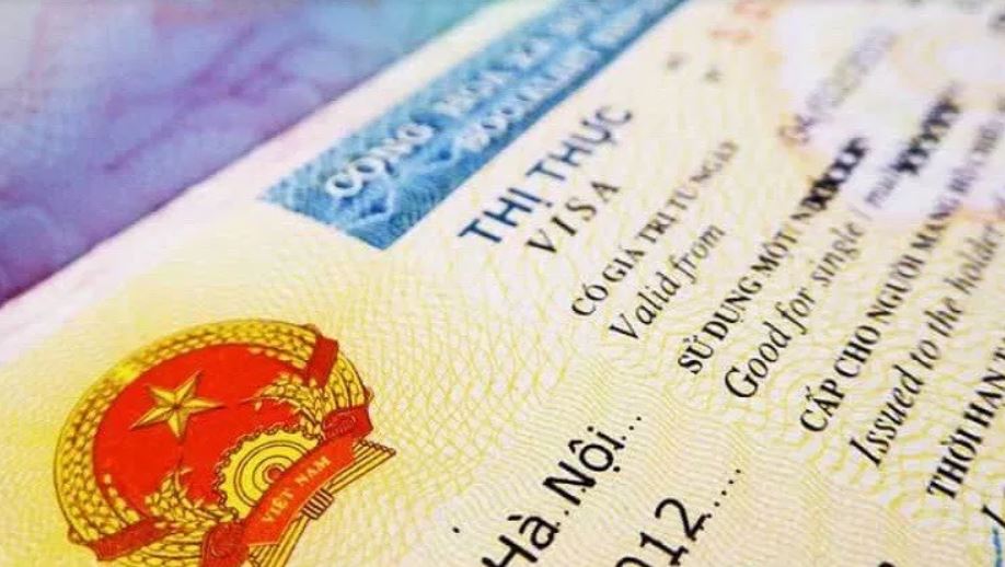 AUTOMATIC EXTENSION OF TEMPORARY RESIDENCE FOR FOREIGNERS IN VIETNAM